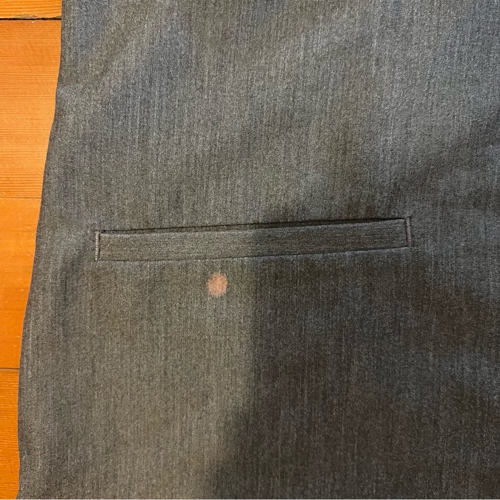 Figs Casma Three Pocket Scrub Top Gray Small - Picture 3 of 4
